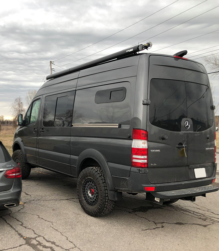 Sivuikkuna, oikea, tumma, hyttysverkollisella liukuluukulla, Crafter / Sprinter, 2006-> (L2/L3/L4)