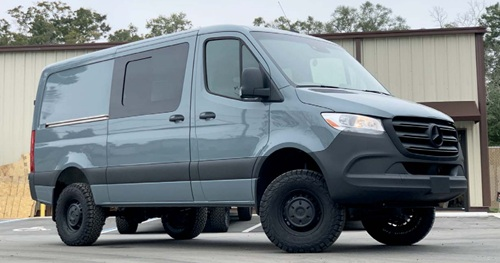 Sivuikkuna, vasen, tumma, liukuluukulla, Crafter / Sprinter, 2006-> (L2/L3/L4)